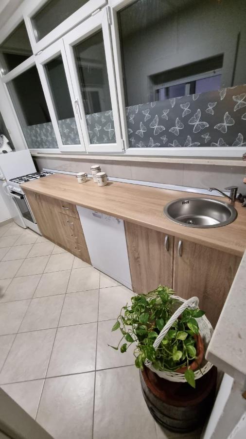 Room Airport Split Kastela Bagian luar foto